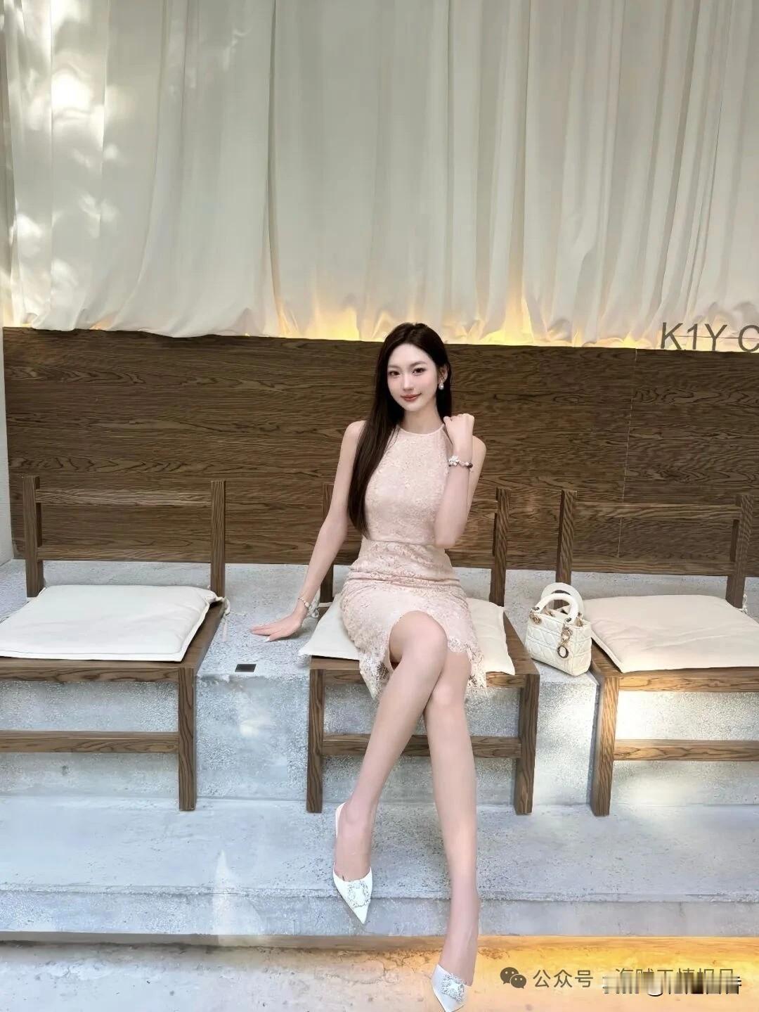 优雅气质，甜美穿搭，夏日清新风