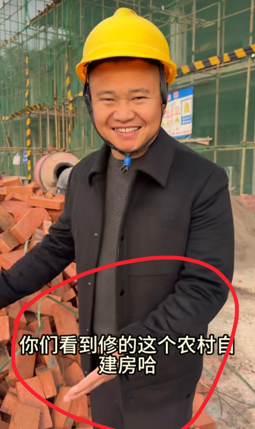 看到农村四哥，拉了三四车的砖过来，我忍了看到他指着卫生间说卫生间的砖子必须要整