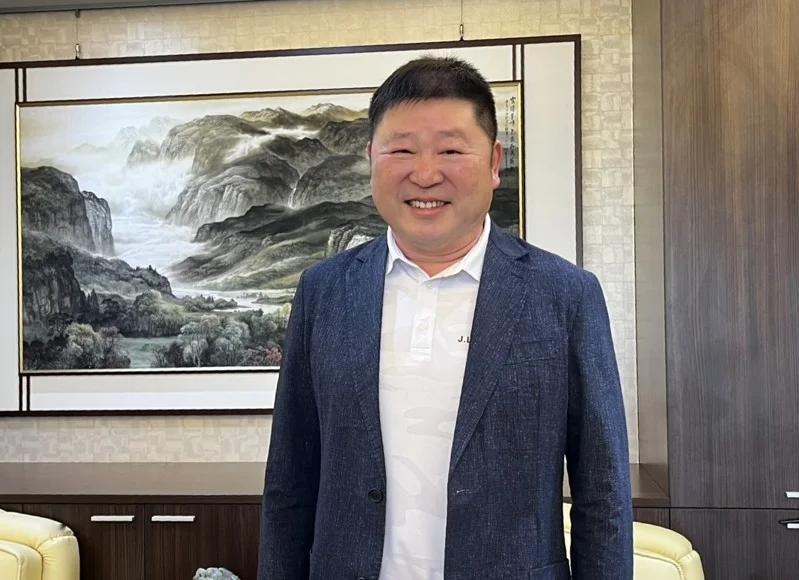 民进党招手，张峻回应是否选花莲县长：持续服务乡亲年底花莲县长选战布局浮上台面，