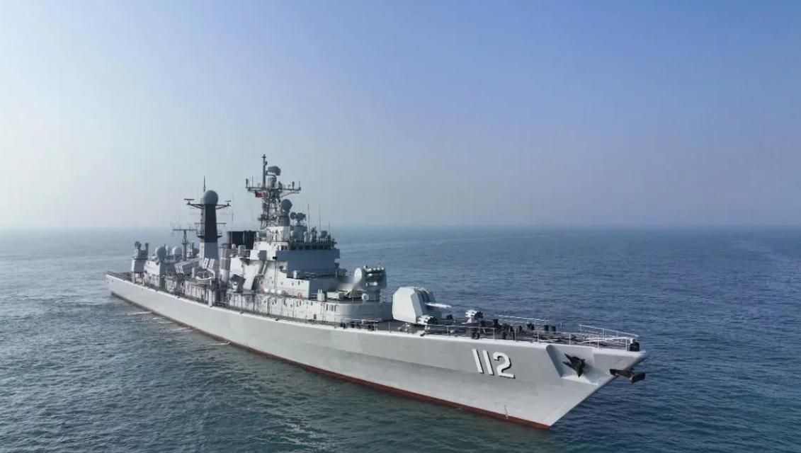 自本世纪初期启动的“军舰下饺子”大潮开始到现在，20余年时间内，中国俨然建成了总