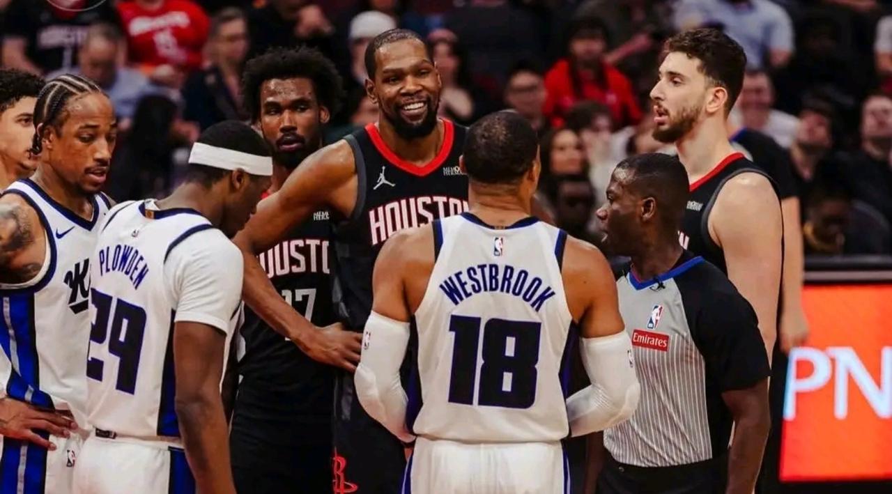 阿门2600万，伊生2200万，就这么愉快的定了阿门比3D多了点控运和突破，