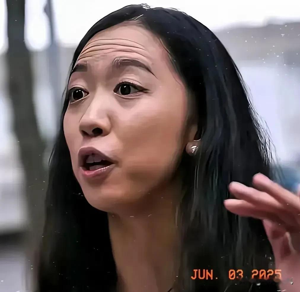 背刺恩师，数落学校，这样的“人才”，可千万别再回青岛，中国也不稀罕！某哈佛女