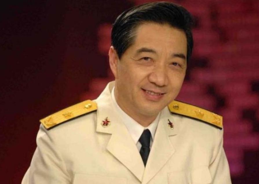 张召忠直言，美国一动不动，中国20年也追不上。就是不知道这位军事专家在看完最