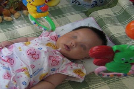 喂宝宝吃饭的时候, 农村的奶奶多做了一步, 孩子却得了肝炎