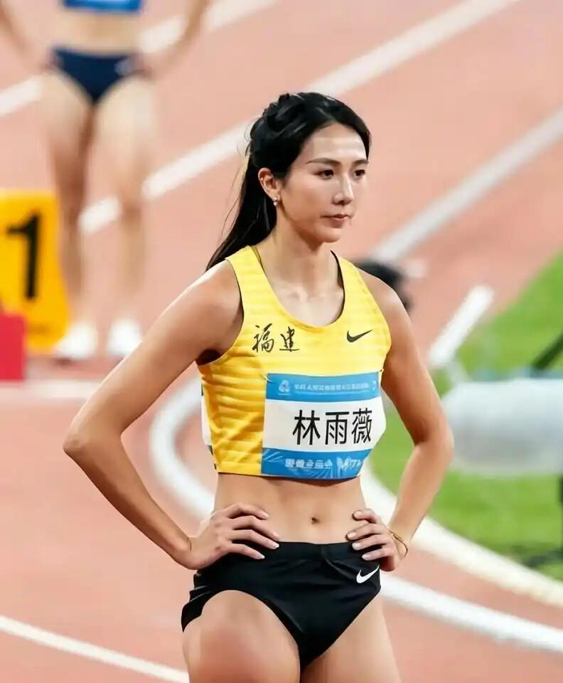 输给中岛瞳不可怕，可怕的是我们连输在哪里都没搞明白！日本女栏靠科研、青训、留洋硬生生砸出了12秒60