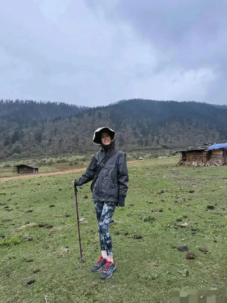 实在搞不懂！像不丹这种穷人都不愿意去的国家，为啥那么多明星名人喜欢去？那里的景