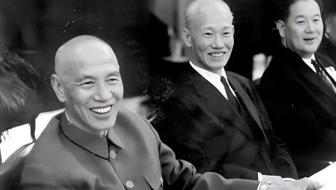 1963年，蒋介石想反攻大陆，他找到陈诚，想跟他讨论一下。结果，讨论的过程中，两