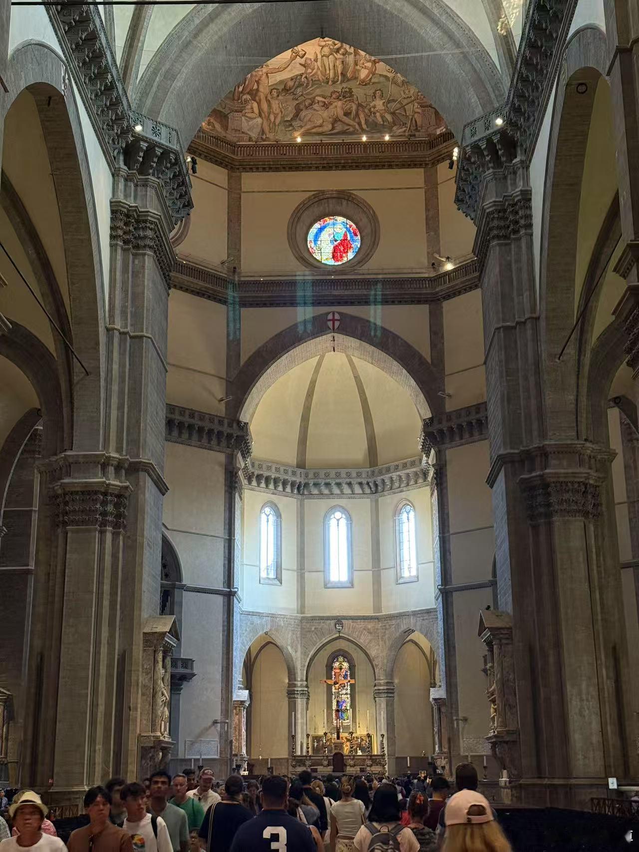 人性铁律！1.不要跟任何人分享太多。喜事说多了，容易遭人眼红；烦心事讲出来，只会