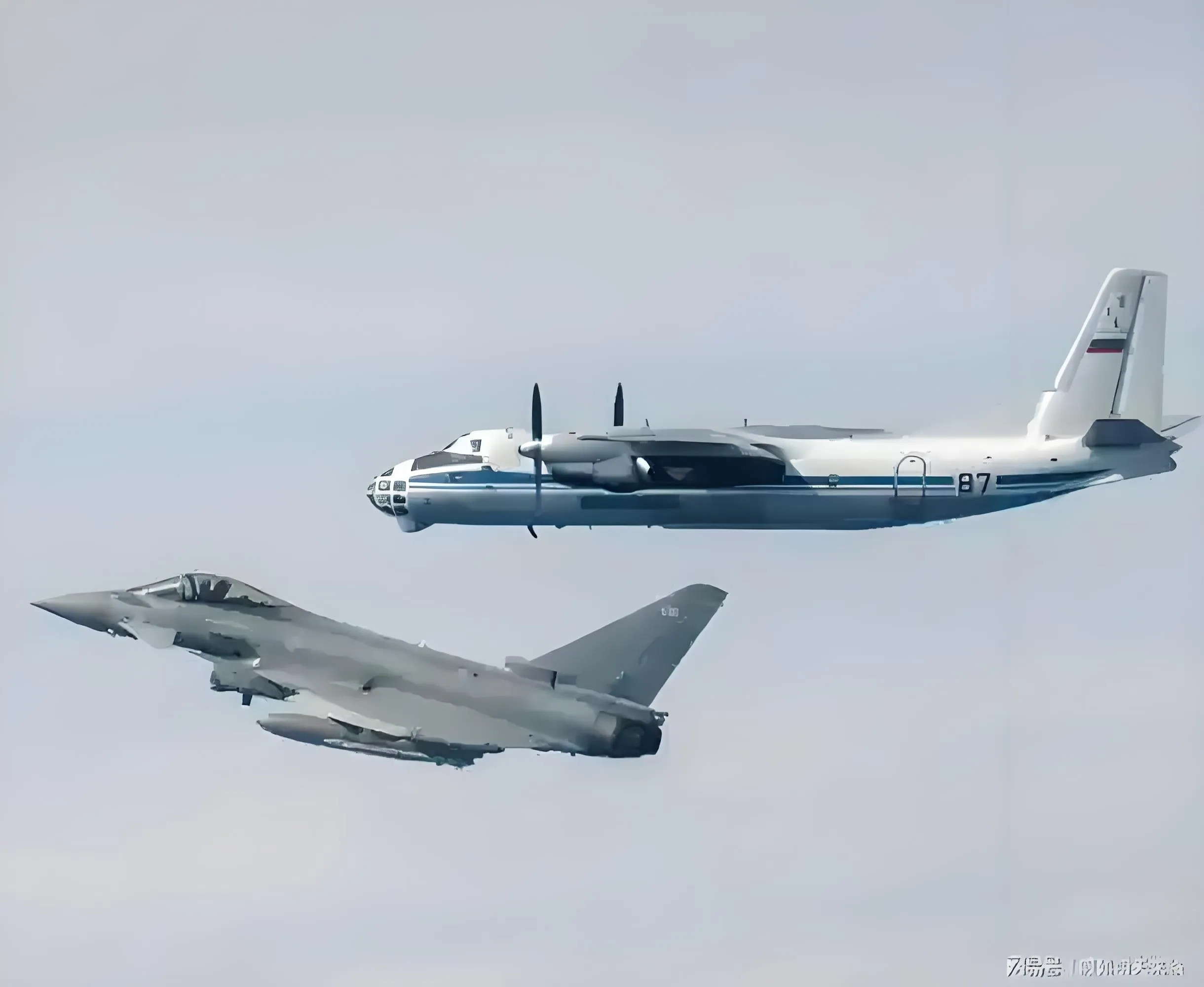 俄罗斯侦察机进入波兰领空。当地时间6月13日，波兰武装部队作战司令部报告称，