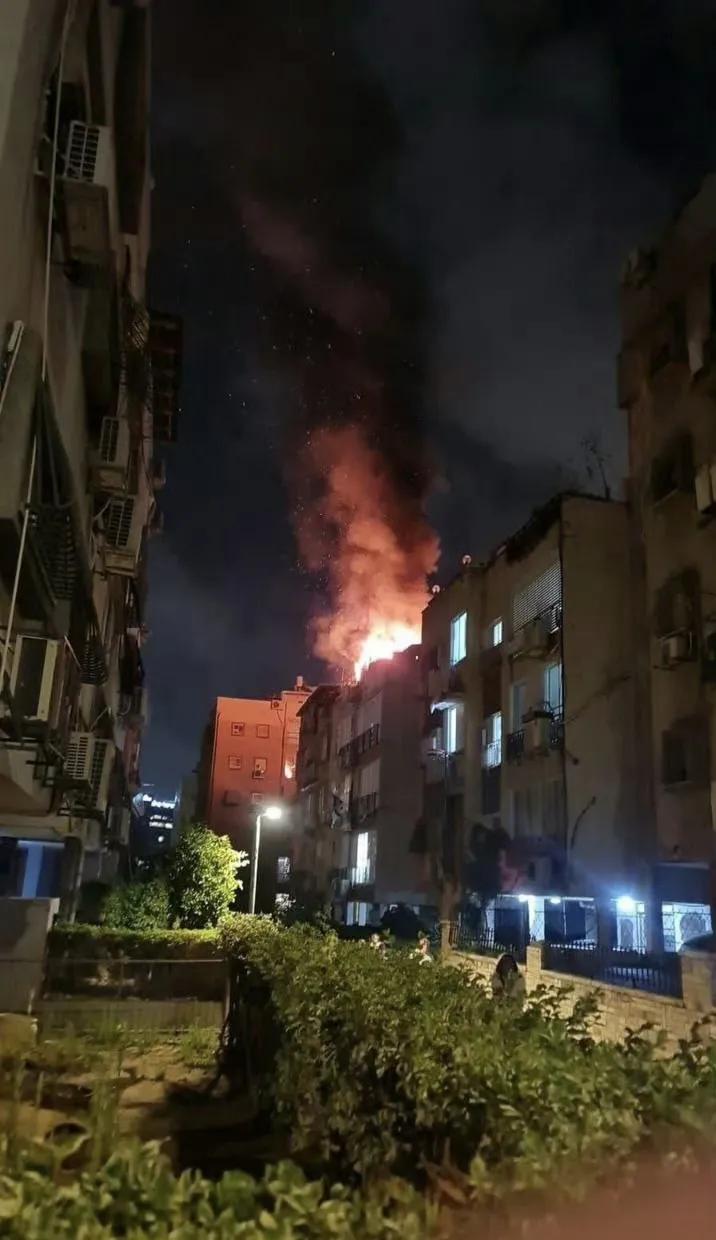 当地时间昨天夜间，伊朗向以色列发射6枚弹道导弹，其中1枚击中特拉维夫-雅法城市群