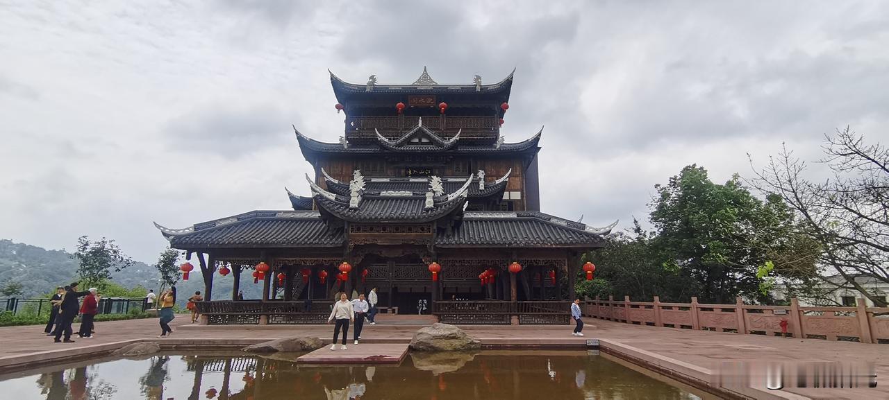 松溉古镇：一座"失语"的建筑博物馆松溉古镇坐落于重庆永川，是长江沿岸保存较为