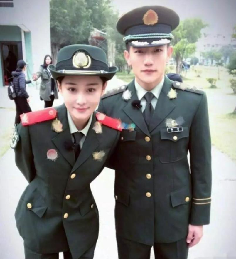 2017年，年收入6000万的张馨予，爱上了月工资只有5000的何捷，没想到，何