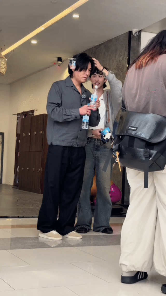 伊能静是不会和秦昊离婚的不是因为自己年纪大了，也不是因为两人利益捆绑太深，而是