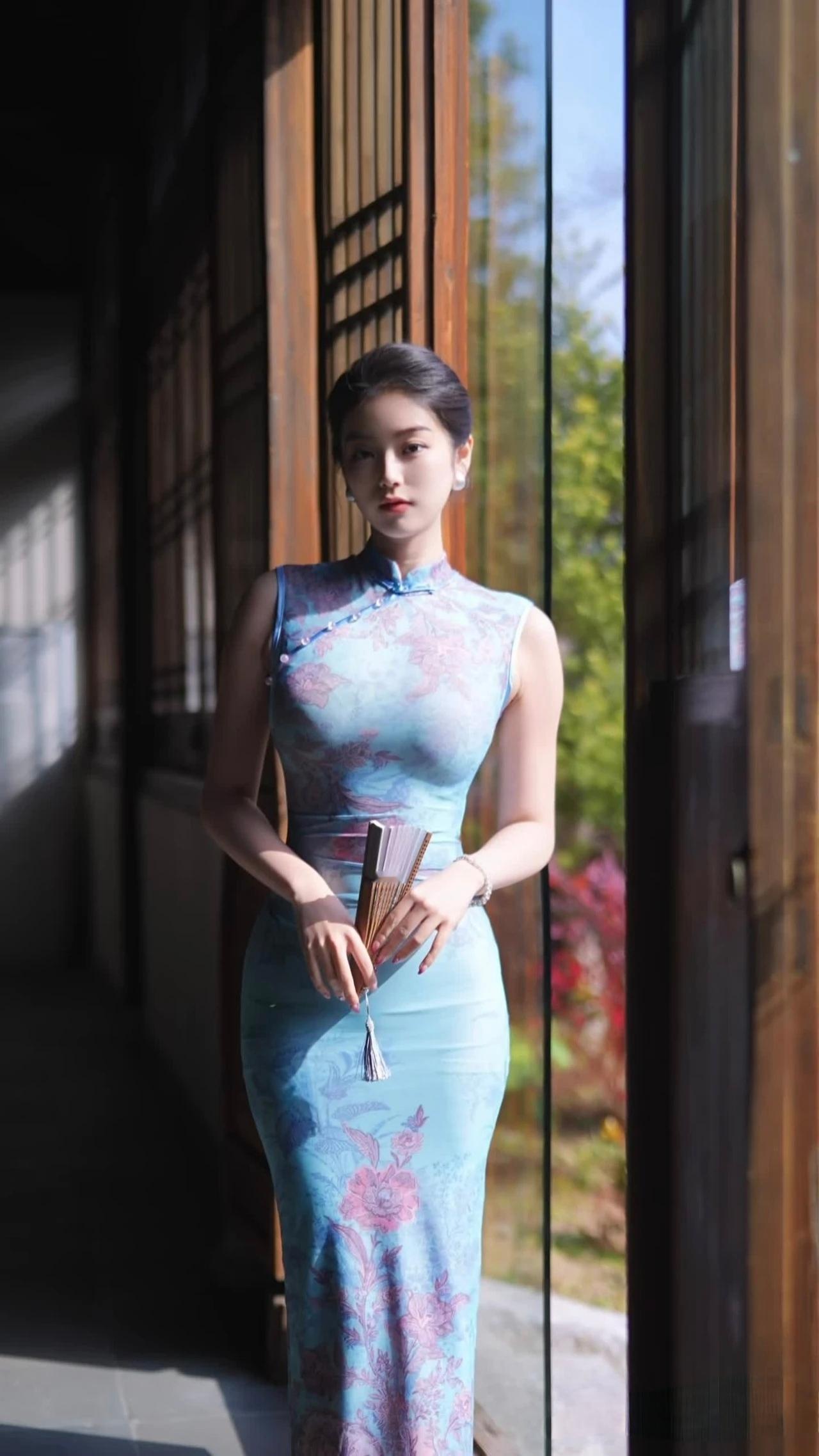 一个女人的外貌重要吗外貌对于女人来说很重要，但是人品是最重要的。