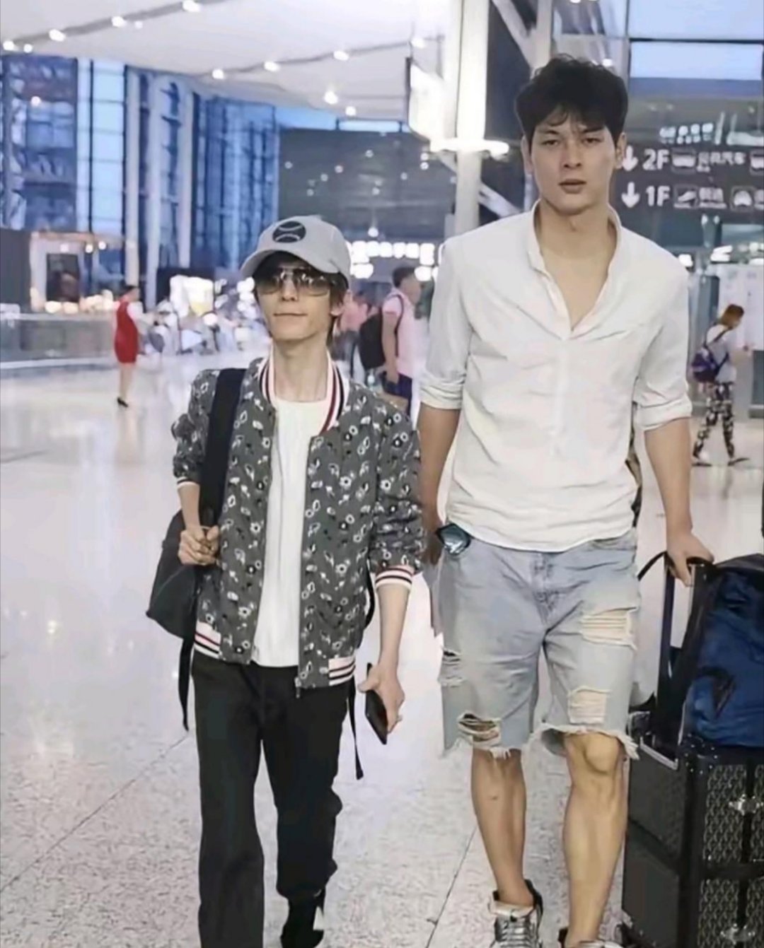 好久没见的郭敬明了​​​