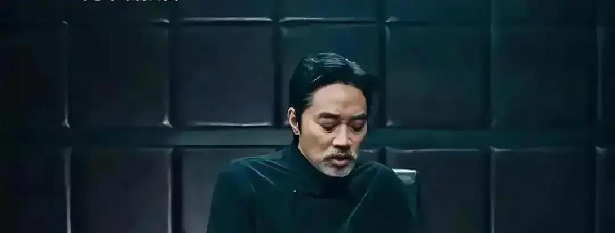 徐丽案翻案，真相只剩15分钟不是结案，是换人顶锅。贺彪把账本递给死对