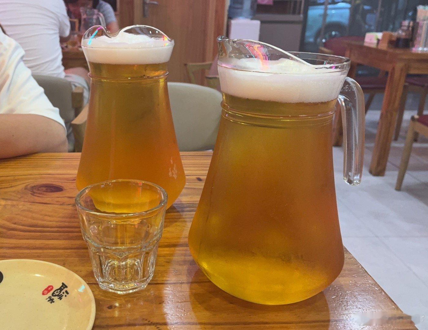 来青岛就是要喝啤酒​​​
