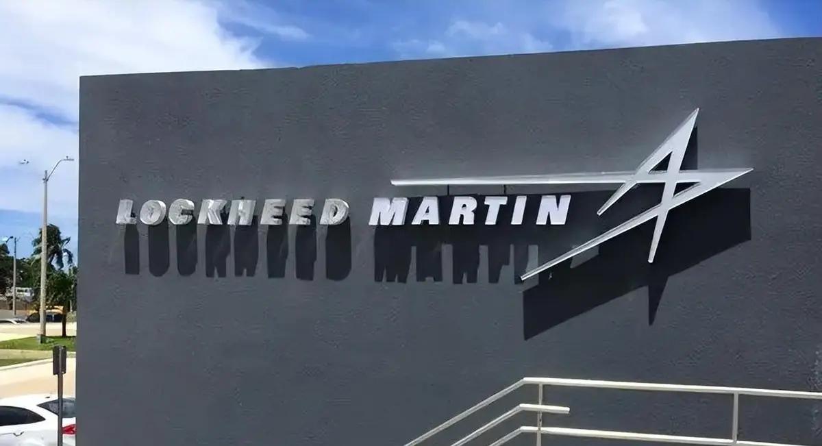 洛克希德·马丁的生产线突然停了，不是缺订单，是中国冻结了他们在华的全部资产。其实