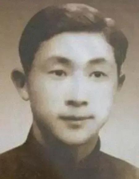 1947年，姚茂良被捕后，因为挺不过酷刑，就把接头的时间和地点全部交代了，敌人大