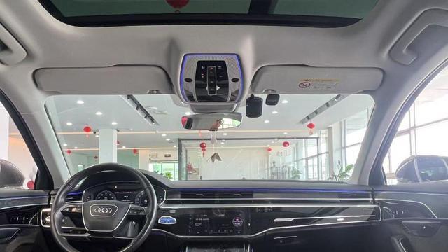 39万体验百万级豪车,2019款奥迪A8L,舒适驾乘之选