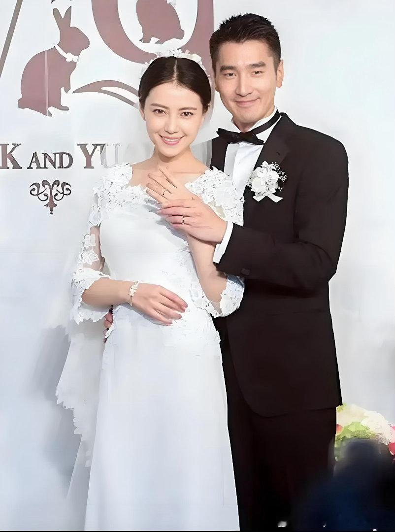 娱乐圈真夫妻哪对好嗑？评论区留言邓超孙俪/赵又廷高圆圆/张若昀唐艺昕/周杰伦昆凌