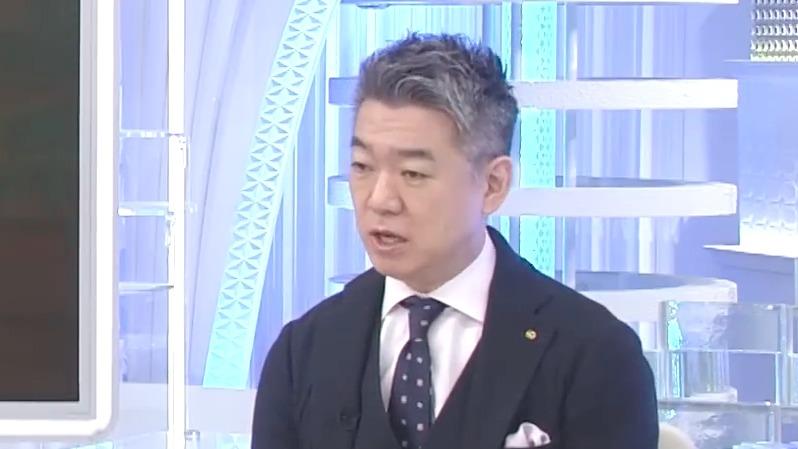 中国一次例行的潜射导弹试射，最先炸穿的是日本右翼的“内部假面”。7月6
