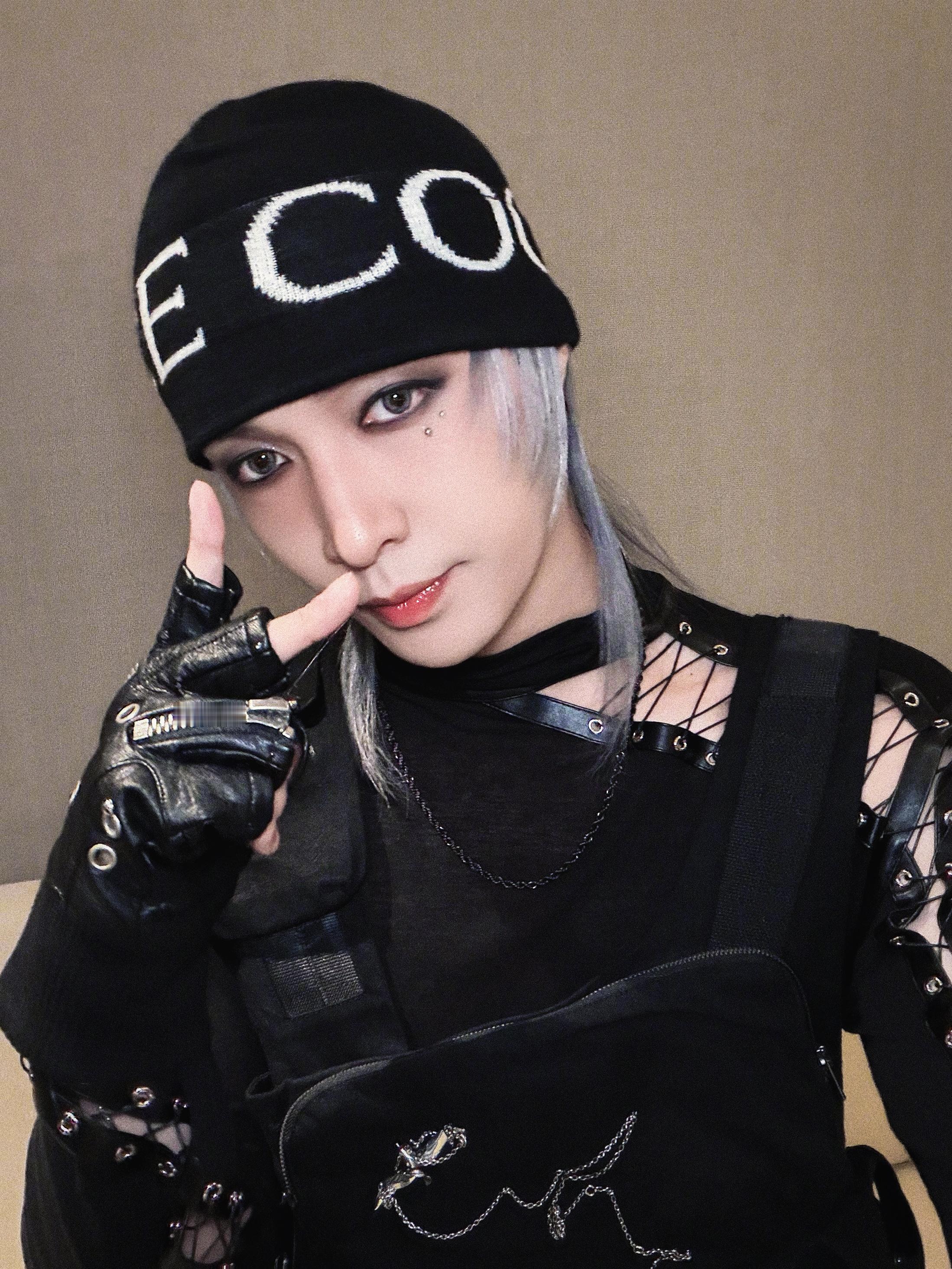 姐姐前天你不还长这样吗