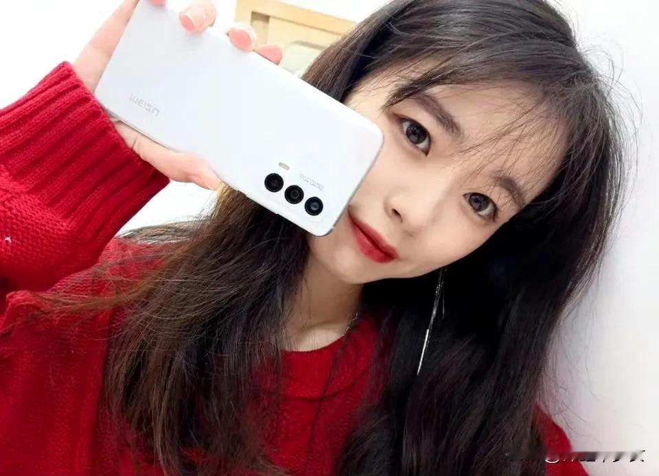 用过的一些魅族手机，你们能认出几台？魅族22本月发布，希望影像能提升呀，女生