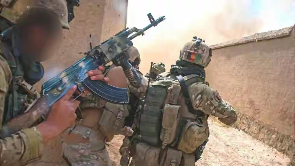 塔利班输惨了，巴基斯坦长驱直入