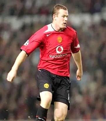 把德罗巴和鲁尼放天平上比较，是当今足球最大的误解。数据不会骗人：德罗巴为切尔西