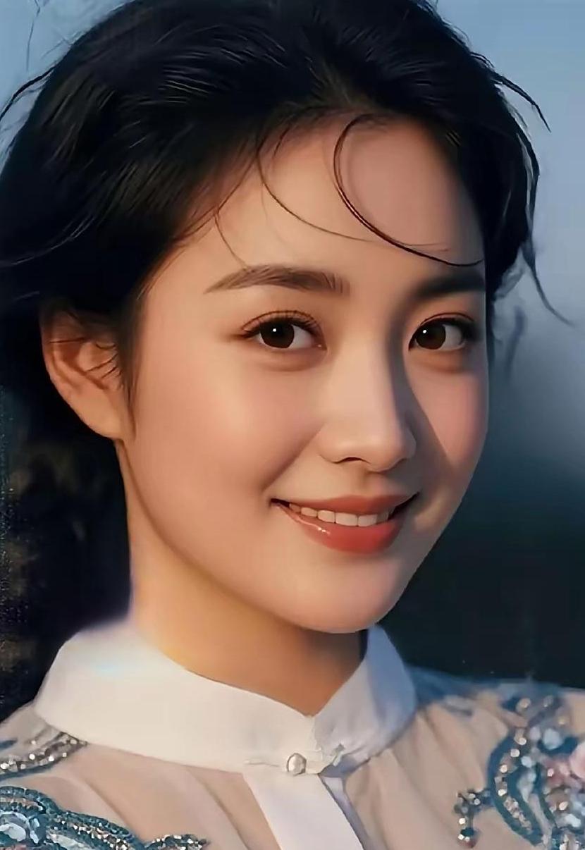 温柔微笑，岁月静好。