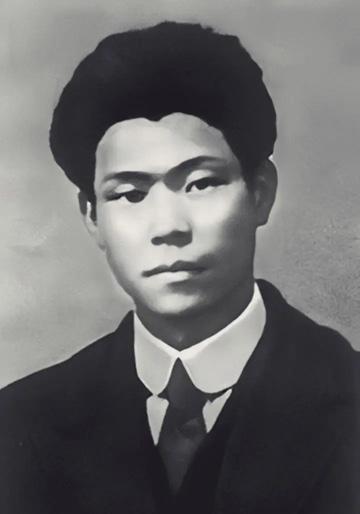 伟人的老师杨昌济在病重之时，写下一句话：二子海内人才，前程远大。伟人之师所说的二