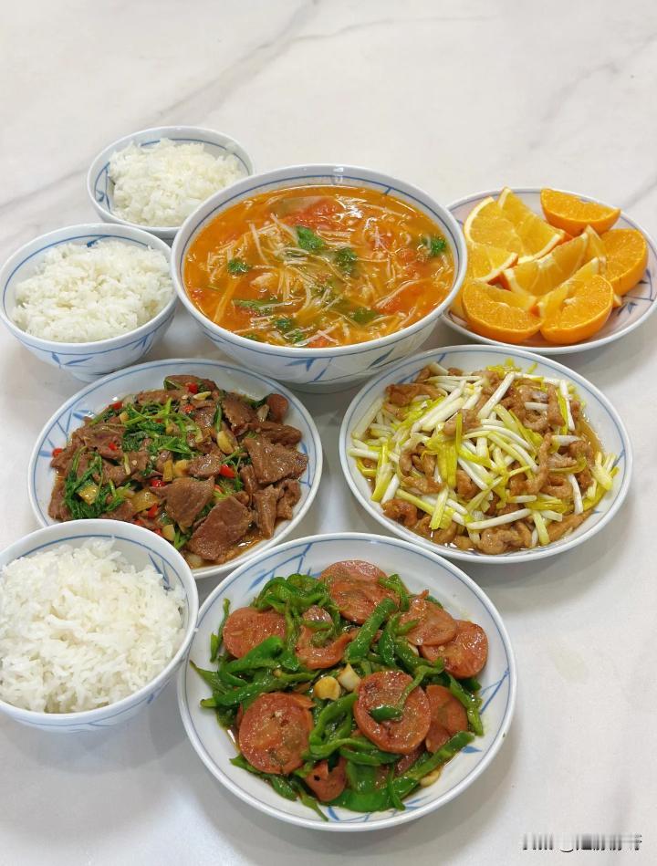 老公说我们家的晚餐，超过大多数家庭，让我发到网上问问，是不是这样？