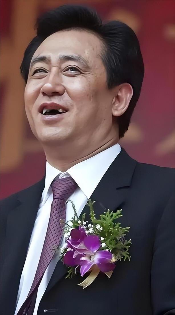 白天辉受贿11.08亿死刑、许家印2.45万亿损失无期，是不是有失公允？不是那么