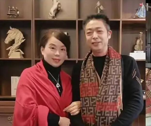 还好还好!许妈姚爸终于回九江了!他们从杭州办完事就直接赶回来了,虽