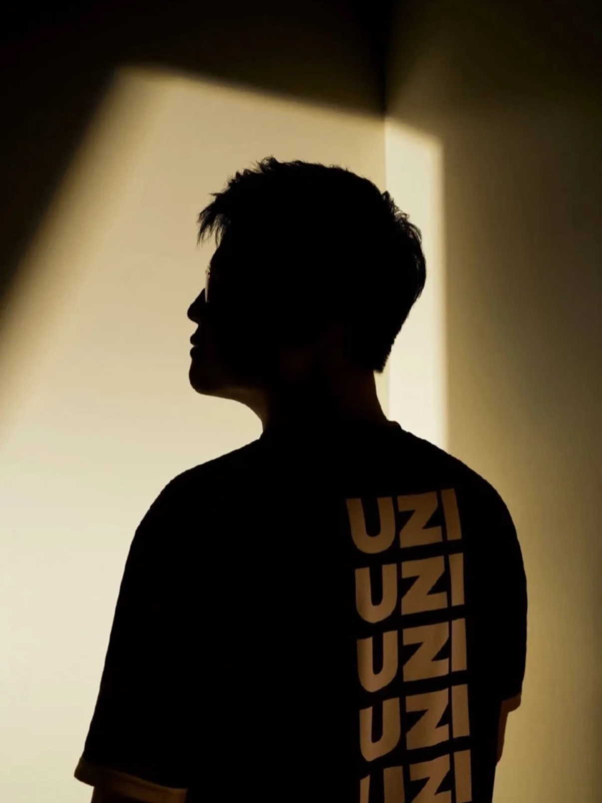 UZI瘾这么大？早晨6点就开始疯狂排位，并且韩服连斩MVP，真准备去iG了？