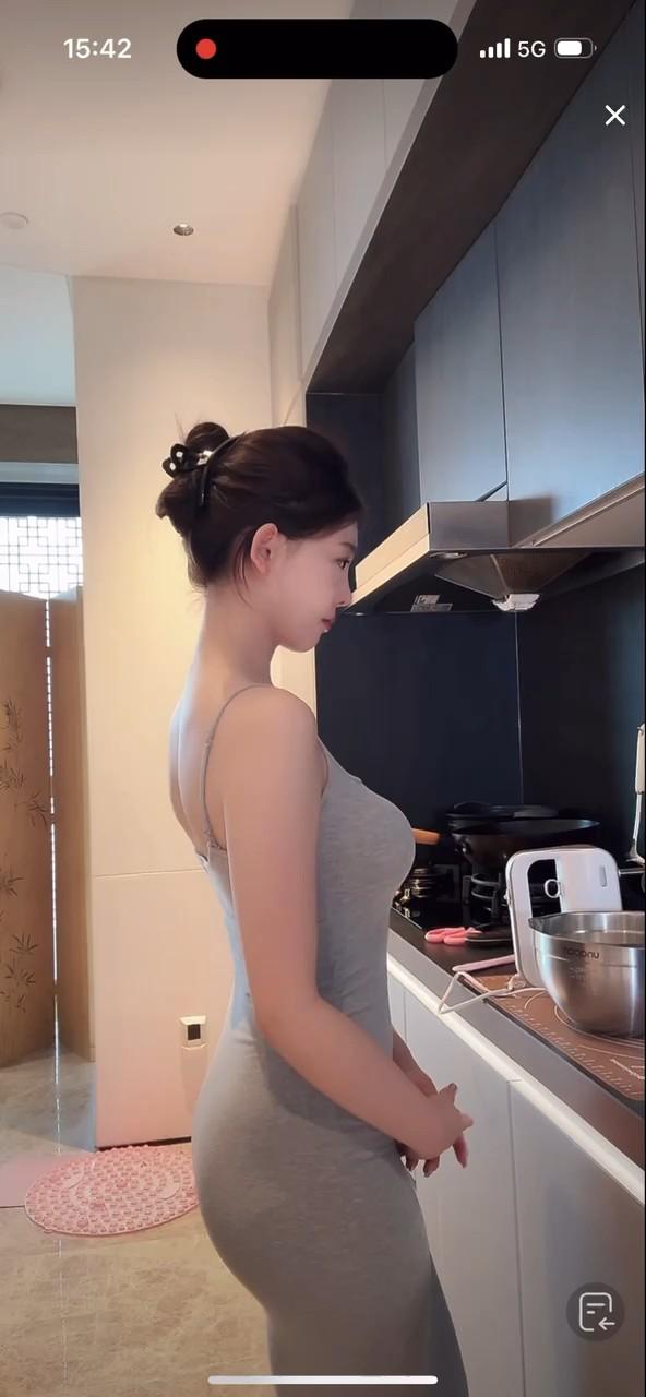 黑白风格高级感 颜值身材  呼吸能减肥吗 颜值身材