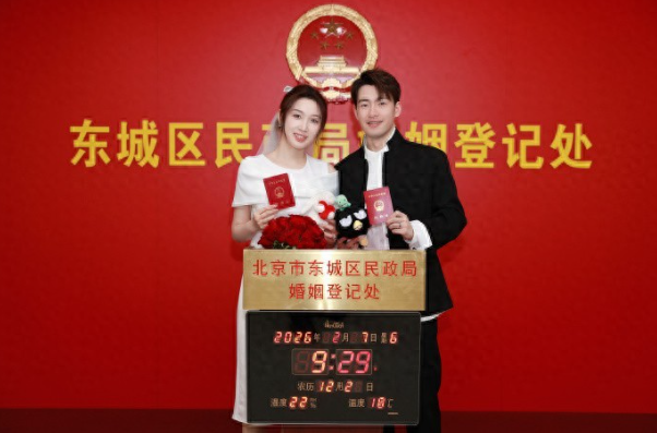 2月7日，羽毛球名将王昶更新社媒写道：这个求婚戒指，我选了很久，代表我的一颗真