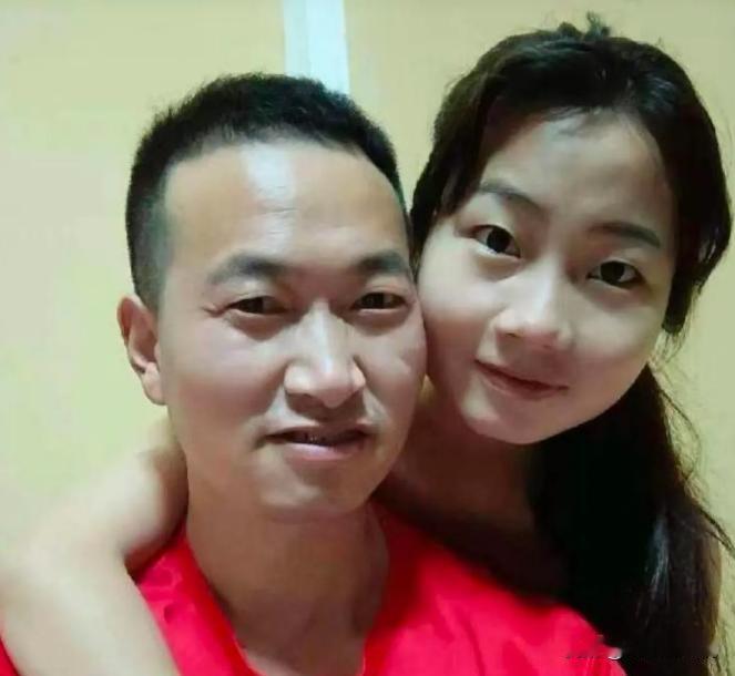 31岁，攒了半年的积蓄，买了个廉价戒指，跪下去。换来一句：你连自己都养不活。