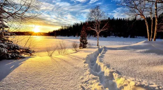 冬季警惕白雪潜藏的无形伤害, 熊孩子室外玩雪做好眼睛保护
