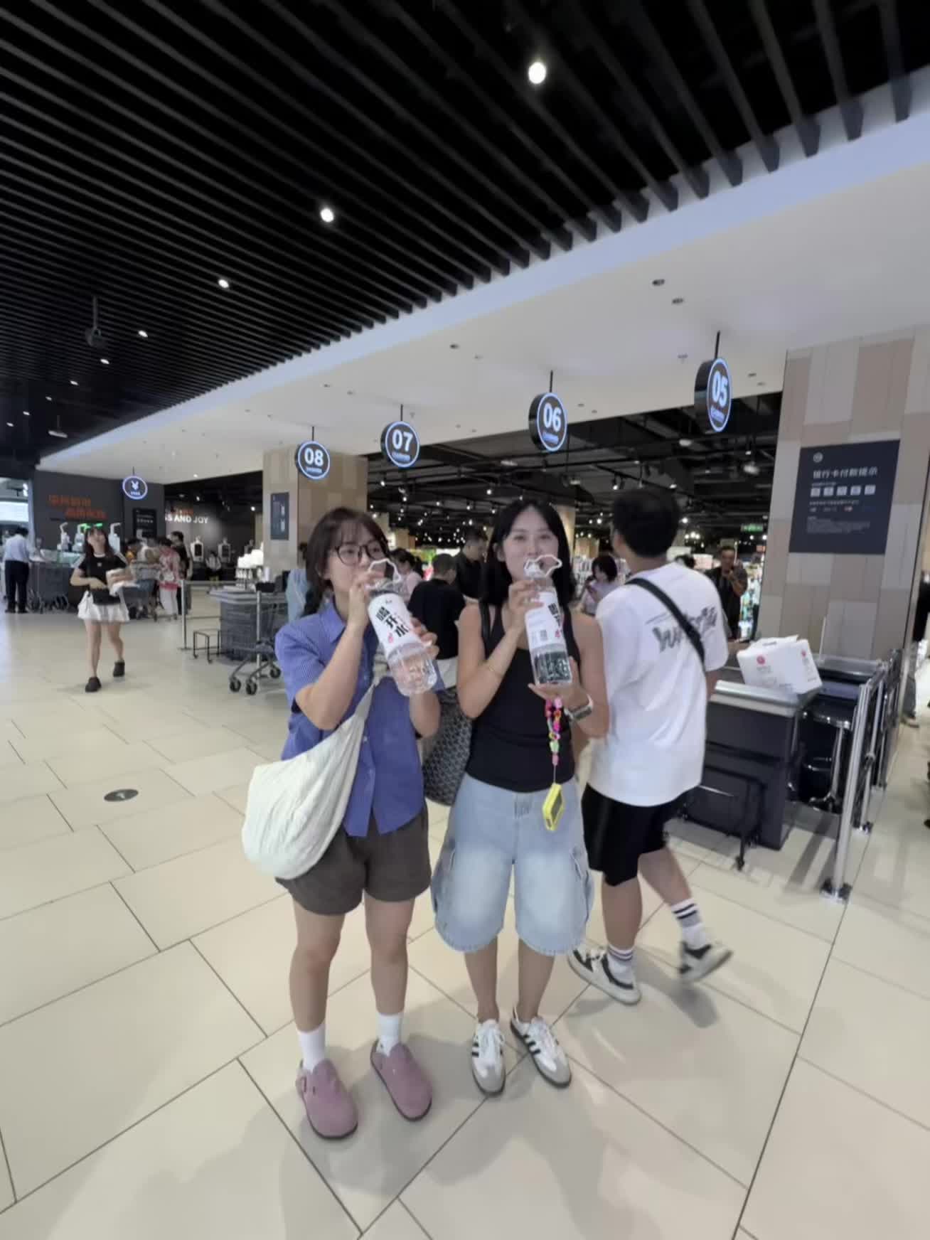 那些让你开心的瞬间～越长大越明白发自内心的快乐好可贵👭