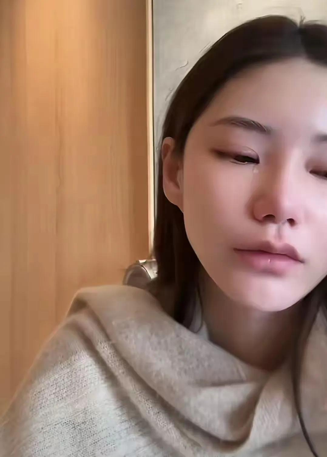 马筱梅还是应该安心坐月子，比抛头露面强，对名利太渴望，反而适得其反，多说多错。