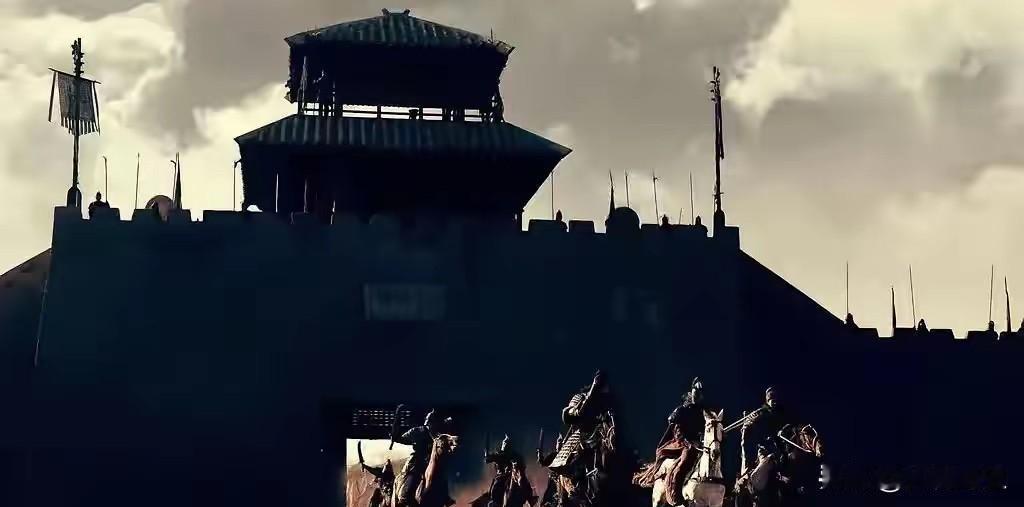 长坂坡一战，赵云怀揣幼主阿斗在曹军之中七进七出，曹操手下众多猛将都难以抵挡。而很