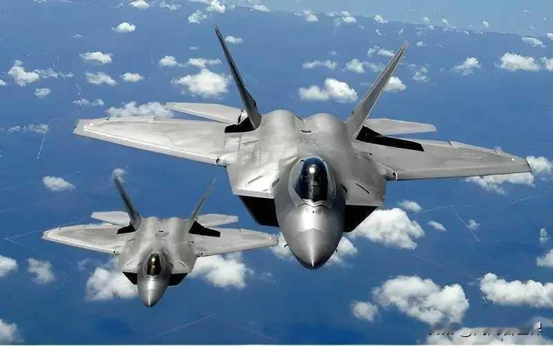 美媒：美最强战斗机F-22，生不逢时美国《国家利益》双月刊网站12月25日