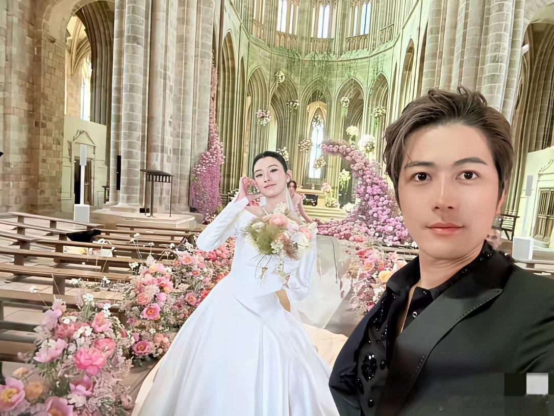 大家发现没有？这次奚梦瑶的婚礼，娱乐圈的明星好友加起来都不到三四个？陈学冬严格意