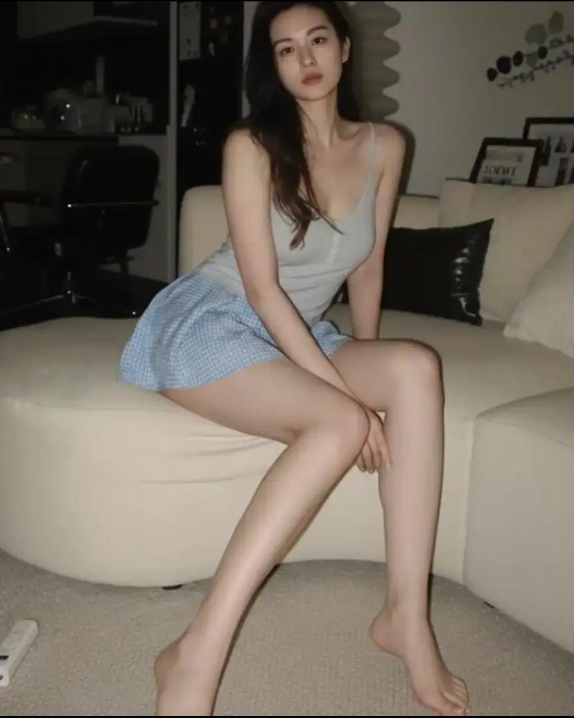 说实话，我对漂亮的小姐姐毫无抵抗力。[捂脸哭][捂脸哭][捂脸哭]