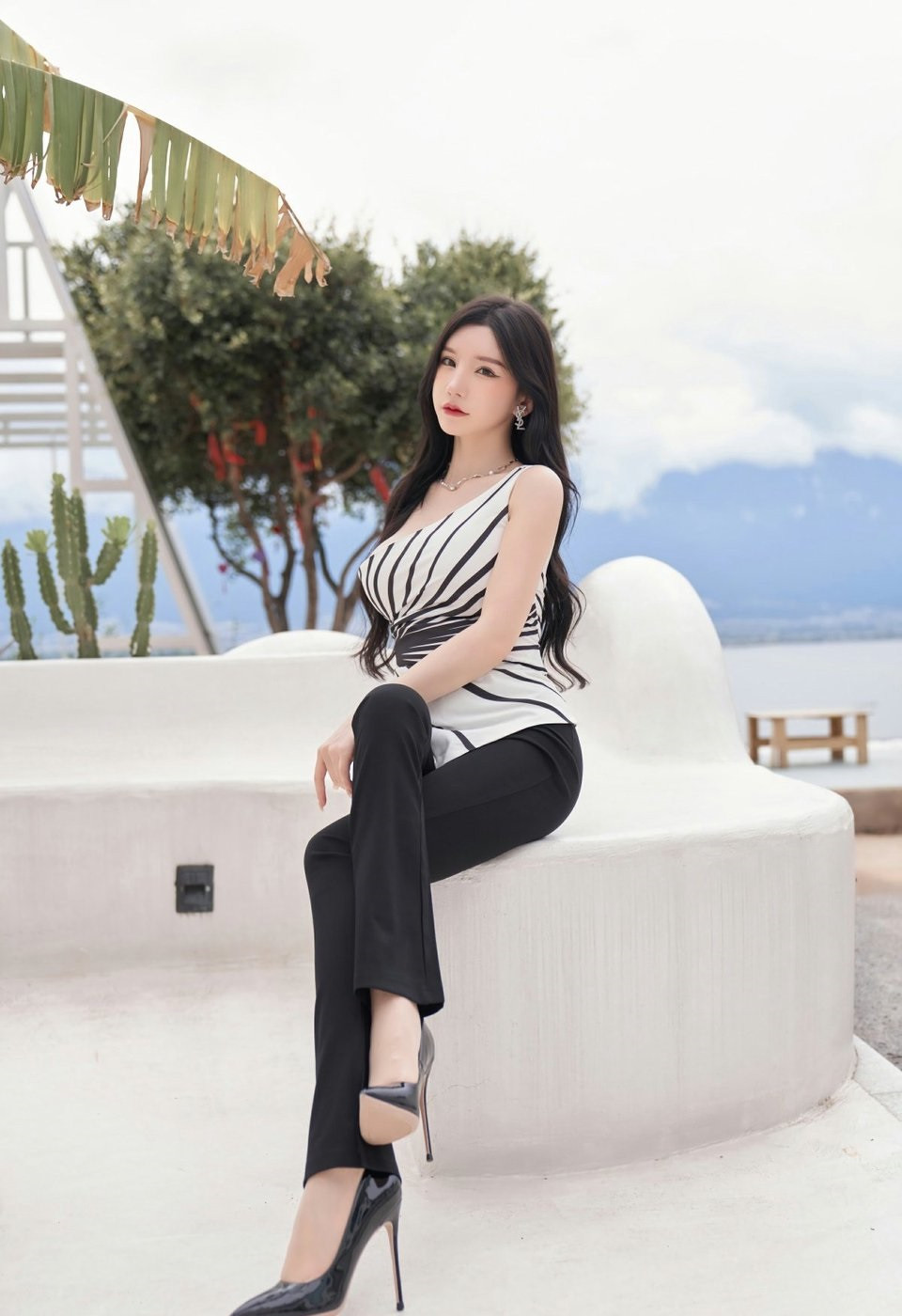 都市气质美女，可强势可温柔，穿出自己的风格