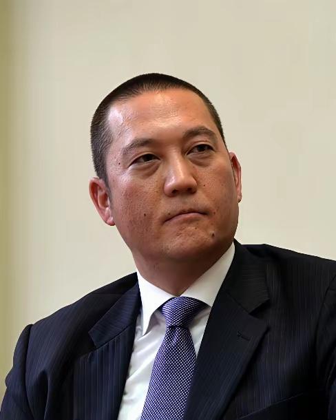 政坛震动！蒋友松决意迁葬两蒋灵柩，半世纪浮棺终要告别漂泊台湾创投圈核心人物、