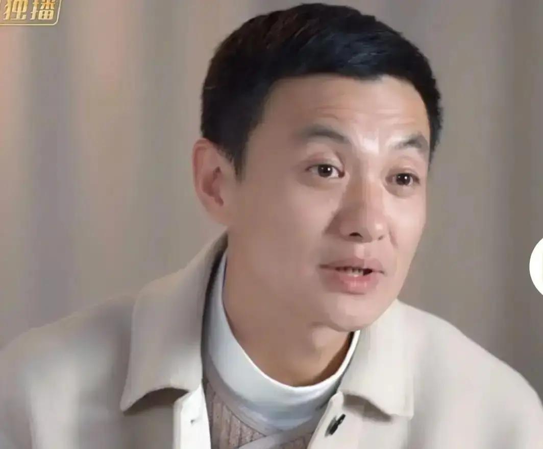 朱丹早年投资踩雷，背上了1600万的债，那会儿她正和周一围谈婚论嫁。很多人以为