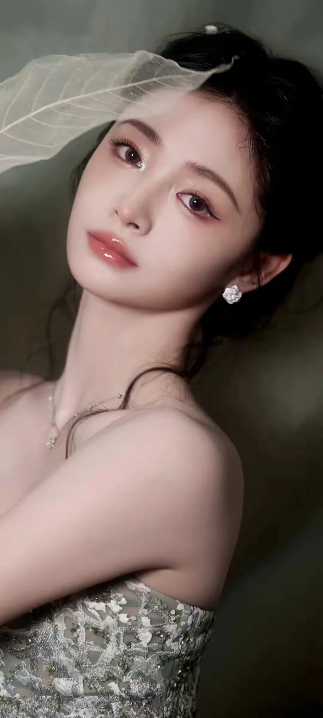 周洁琼是"古典美人"与"舞台精灵"